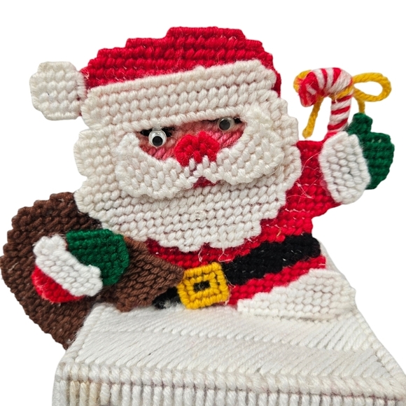 Vintage Handmade Red 3D Christmas Santa in Chimney Needlepoint Tissue Box Cover - Picture 2 of 9